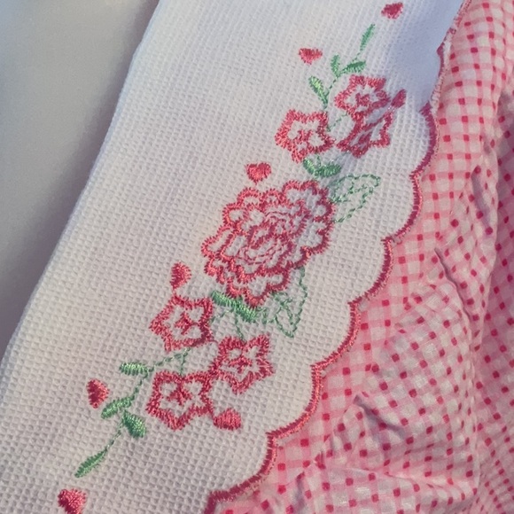 Vintage Embroidered Robe/Nightgown - Picture 6 of 9